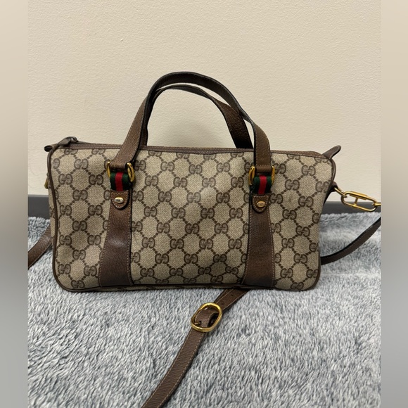 Gucci Crossbody Handbag - Picture 2 of 16
